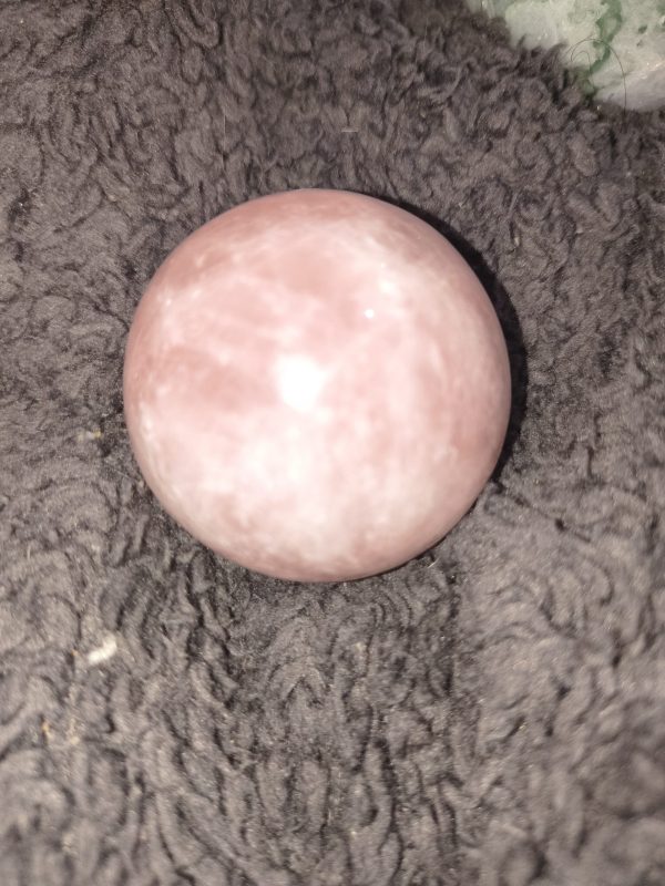 Rose quartz Sphere
